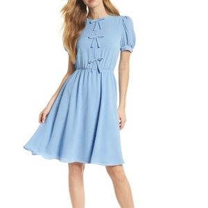 Gal Meets Glam Collection - Ellie Crepe Puff Sleeve Dress